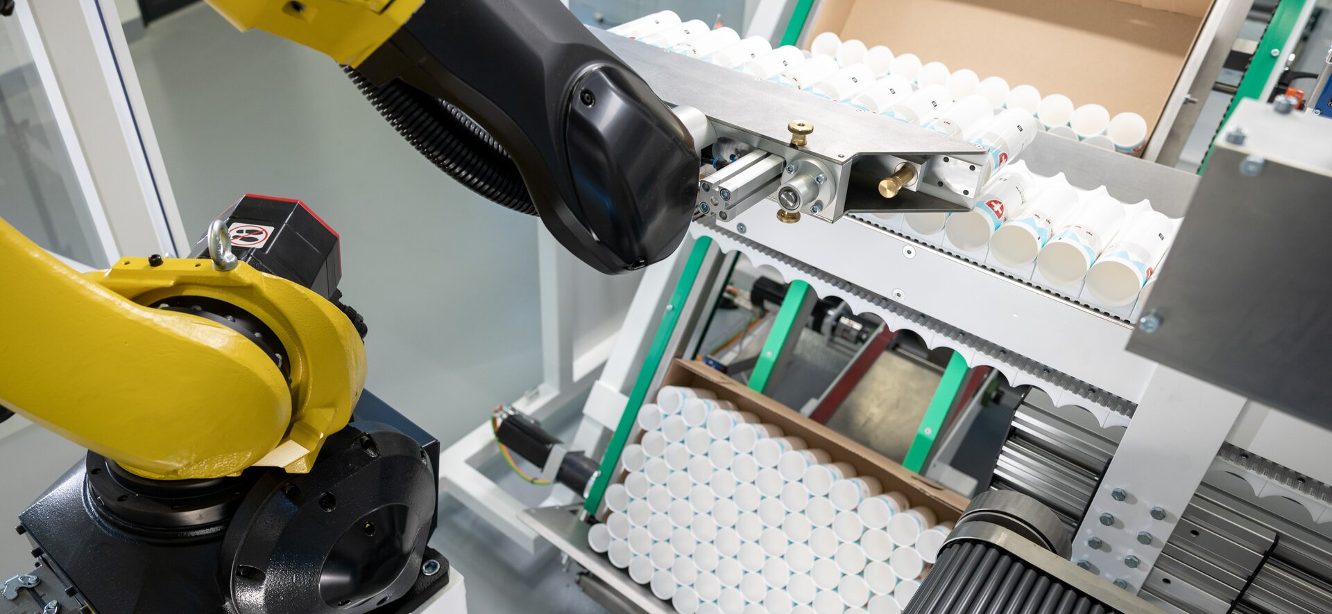 Box unpacking machine ¦ PackSys Global